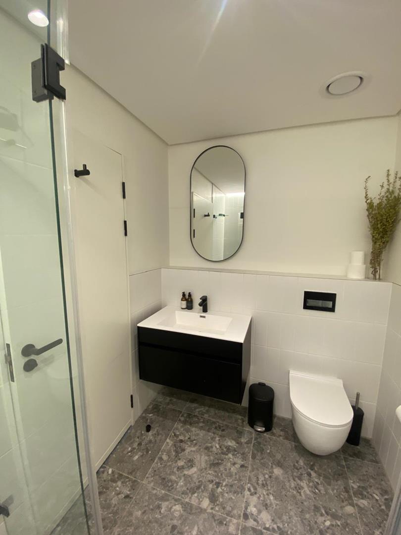 To Let 2 Bedroom Property for Rent in Sea Point Western Cape